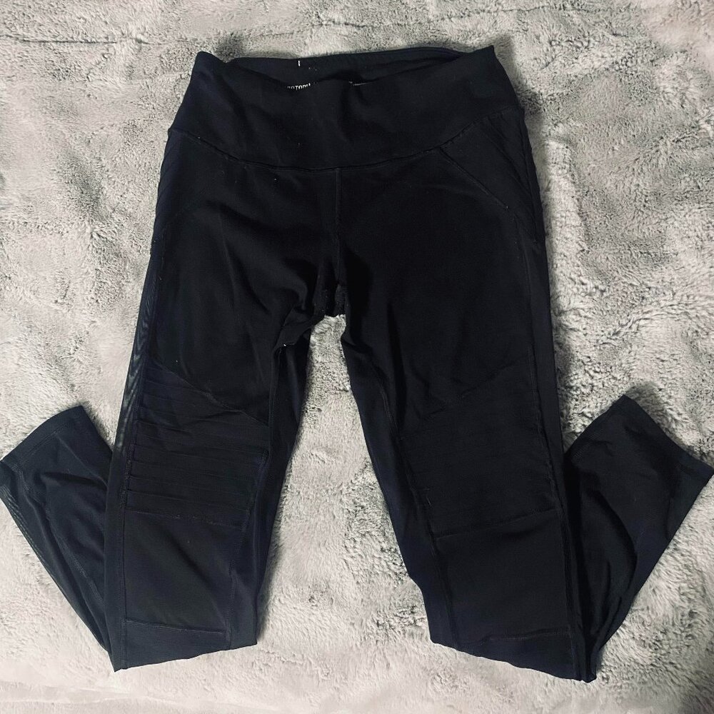 Victoria Sport Black Womens Medium Mesh Leggings